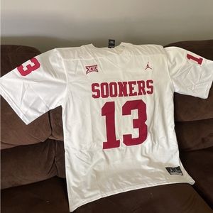 Brand New Men’s Jordan Oklahoma Sooners Caleb Williams Jersey size large